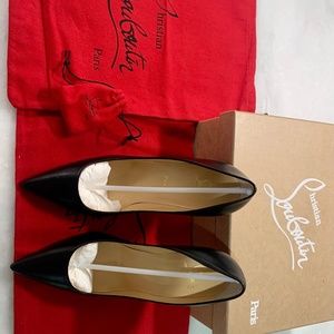 Christian Louboutin classic Kate 100 black leather pumps